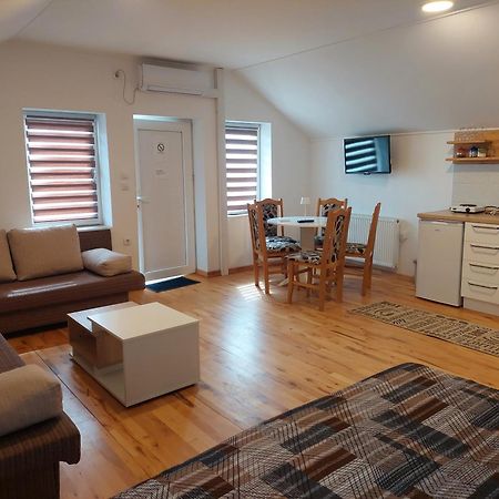 Apartment M&M Pacir 외부 사진